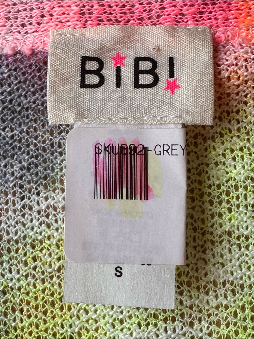 NEW BiBi Tie Dye Print Low Gauge Deep U Neck Top size Small - Picture 5 of 9